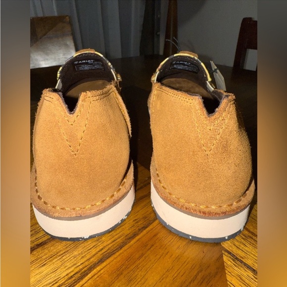 SOLDNWT Ariat sun flowers cruiser leather and textile upper size 9 - Picture 4 of 9